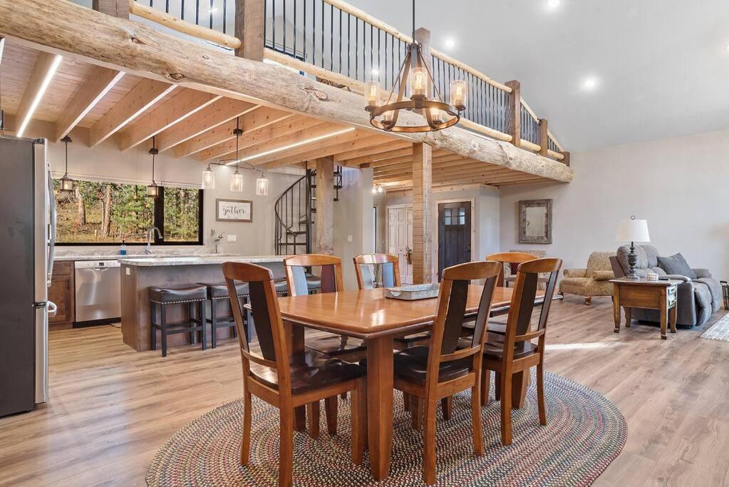 The Haven-Rustic Secluded Cabin Custer Exterior foto